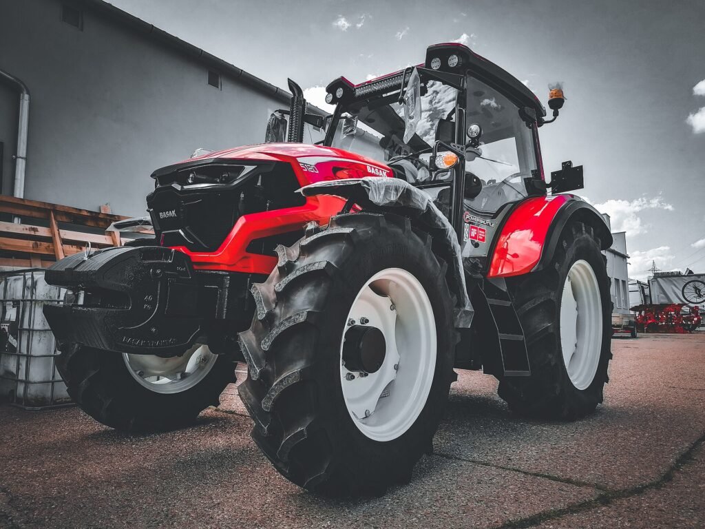 Başak Traktör: Kökeni, Sakarya Fabrikası, Model Serileri ve Servis Başak R5120 traktör